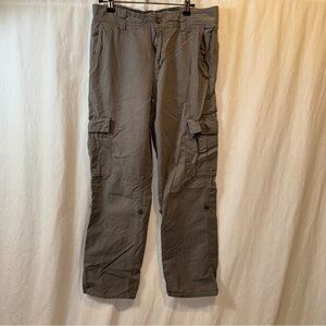 Gently Used Men’s Calvin Klein Plaid Gray Convertible Cargo Pants Size 30x30